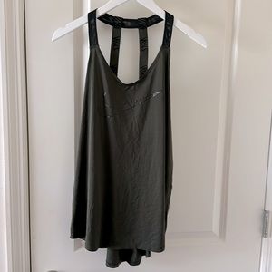 Nike dri-fit tank top. Used in great condition!